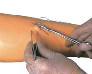 BRAS POUR SUTURES - MODELE AVANCE EN PVC